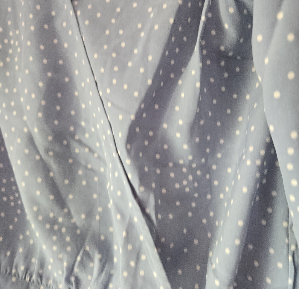 Hem & Thread Top - Picture 6 of 6